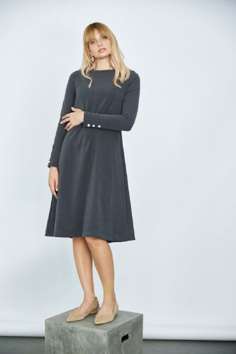 שמלת כפתורים בשרוול אפורה