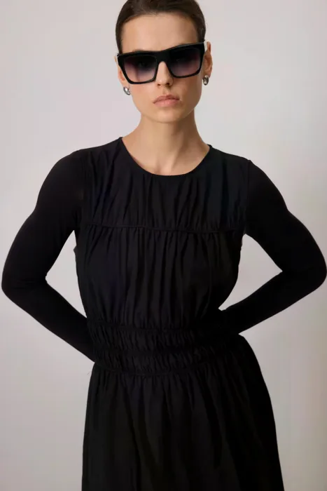 סרפן כיווצים שחור