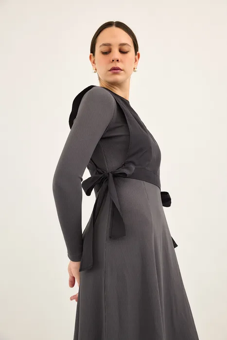 סט סריג עם עליונית כותנה קשירה אפור כחול