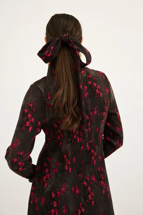 שמלה כיווצים פליסה אפור עם כתמים ורוד פוקסיה