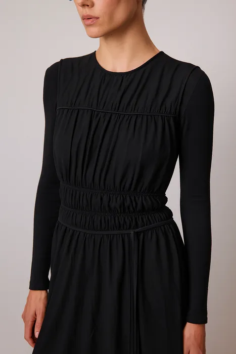 סרפן כיווצים שחור